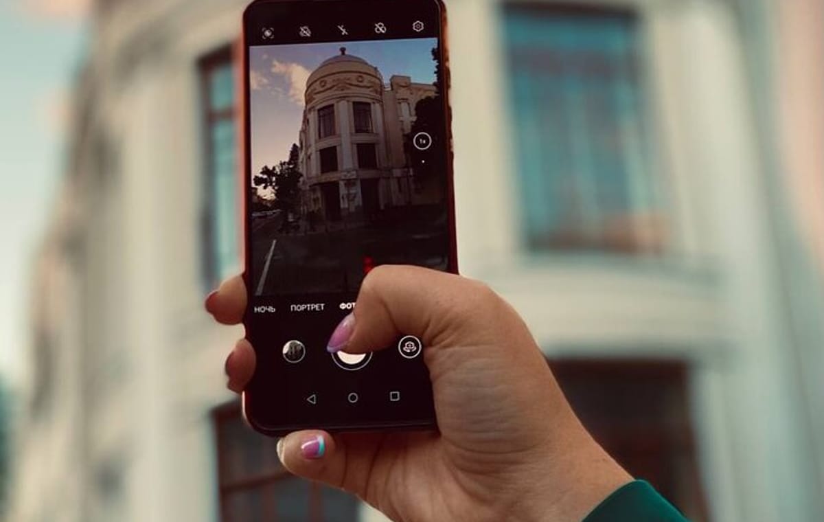 Photo Quest in Tbilisi and Travel in Time for Children and Adults