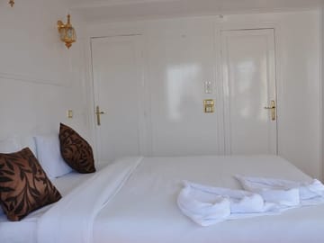 Private 4-Day Nile Cruise from Aswan to Luxor with Tours