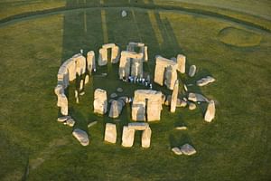 Stonehenge Special Access Guided Morning Tour from London