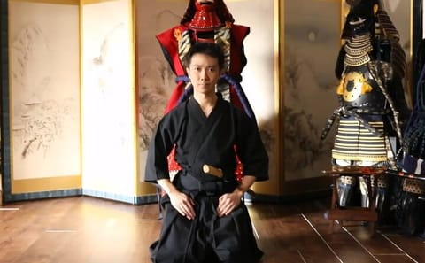 Iai Katana Swordsmanship Experience at Osaka Castle
