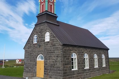 Explore the Reykjanes Peninsula UNESCO Global Geopark: Private Tour with Airport or Hotel Transfers