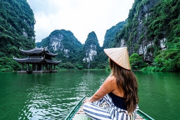 Full Day Tour of Quang Phu Cau Village and Trang An, Ninh Bình