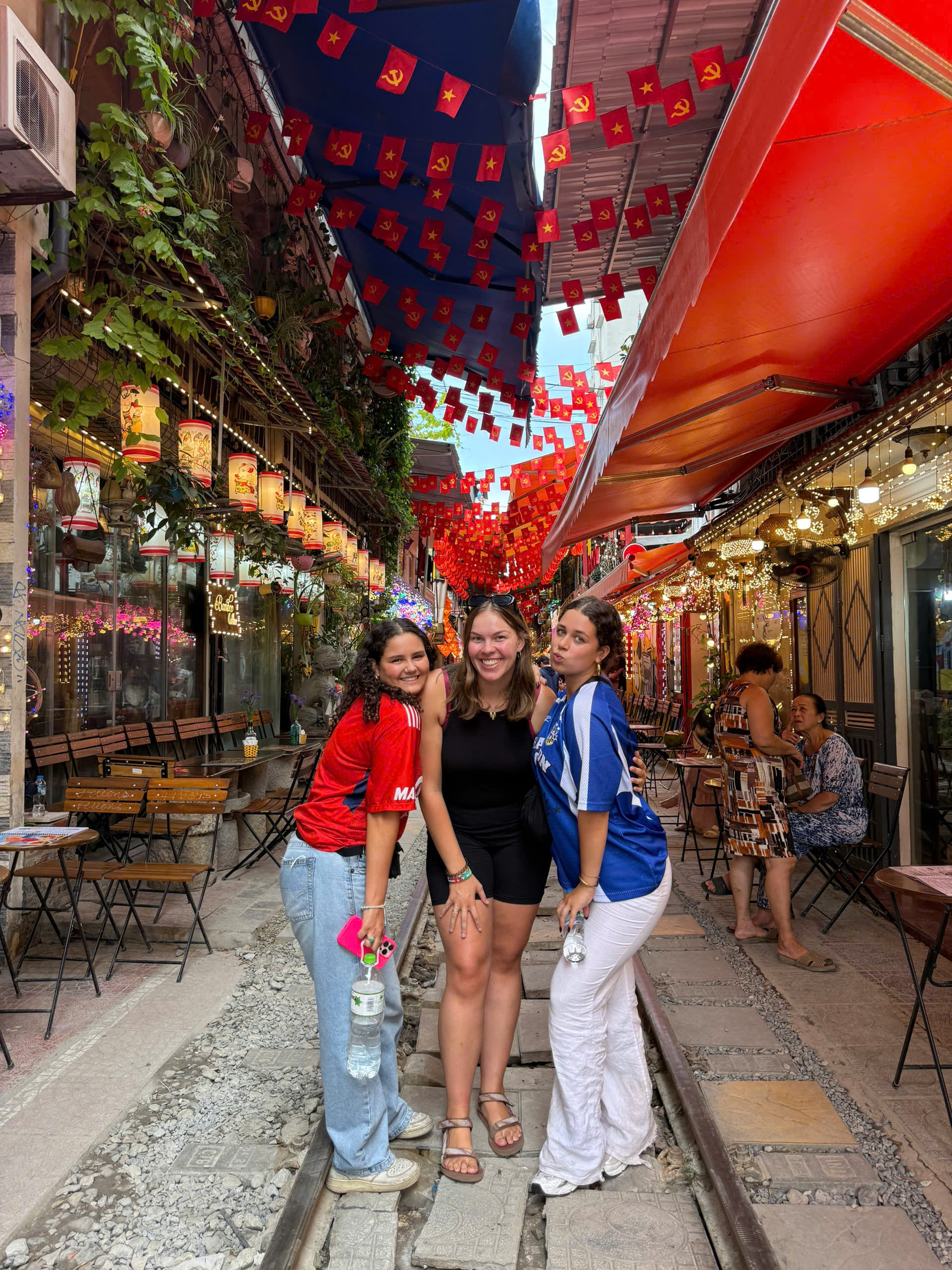 Real Hanoi Bicycle Experience - Friends Travel Vietnam 