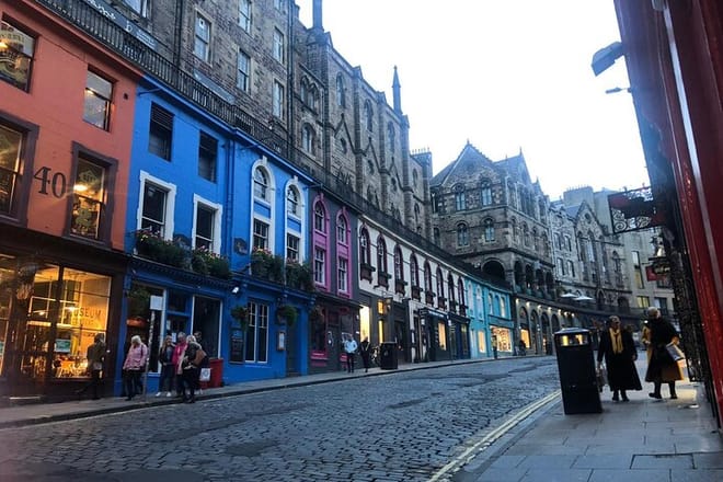 Haunted Edinburgh: "The Bloody Past" City Exploration Game 8