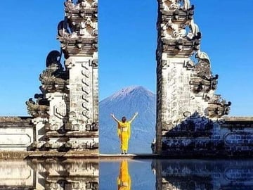 Private Tour : Gate of Heaven Tour