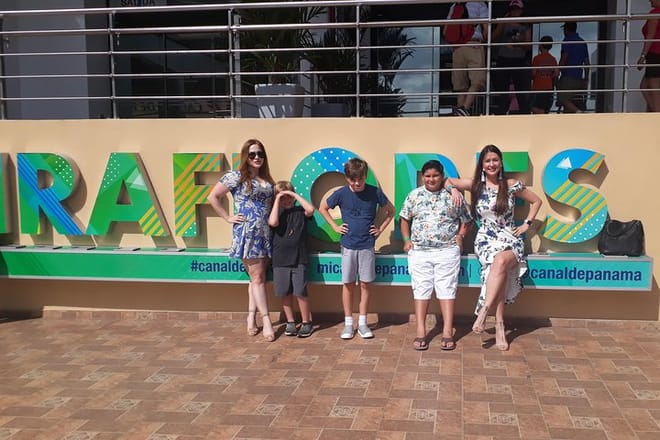 Panama Canal and City Sightseeing Tour