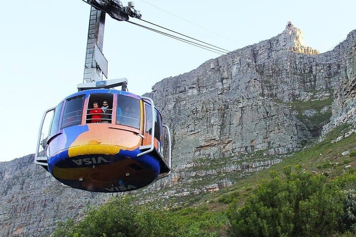 Cape Town City Tour with Paragliding and Sunset Cruise