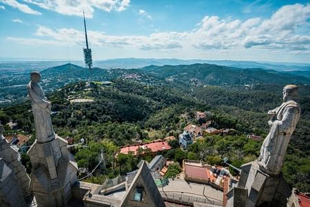 Private Full Day Tour of Barcelona by Car
