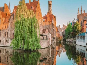 Private Full-Day Tour of Ghent and Bruges from Brussels