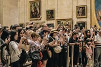Audio guided Louvre museum Tour with hotel pick up 9
