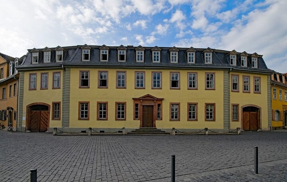 Private 2-Hour Walking Tour of Goethe Haus in Frankfurt