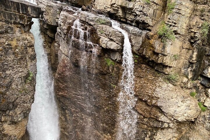 Johnston Canyon, Marble Canyon Icewalk and Banff Town day tour 5