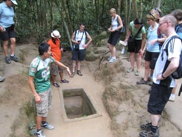 Deluxe Full Day Tour: Cu Chi Tunnels and Mekong Delta