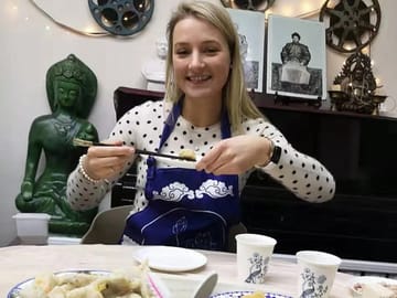 2-Hour Dumpling Cooking Class in Beijing Hutong
