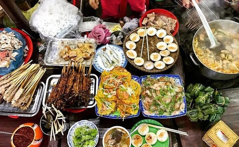 Hue Flavor Expedition A Culinary Adventure with Local Insights