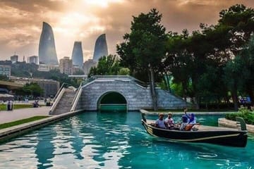 3 Nights Private Azerbaijan Tour from Petroglyphs to Flame Towers