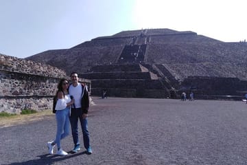 Private Day Tour of Teotihuacan and Xochimilco in Mexico City