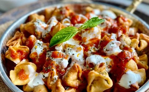 Istanbul Culinary Tour: Discover Local Flavors and Street Foods