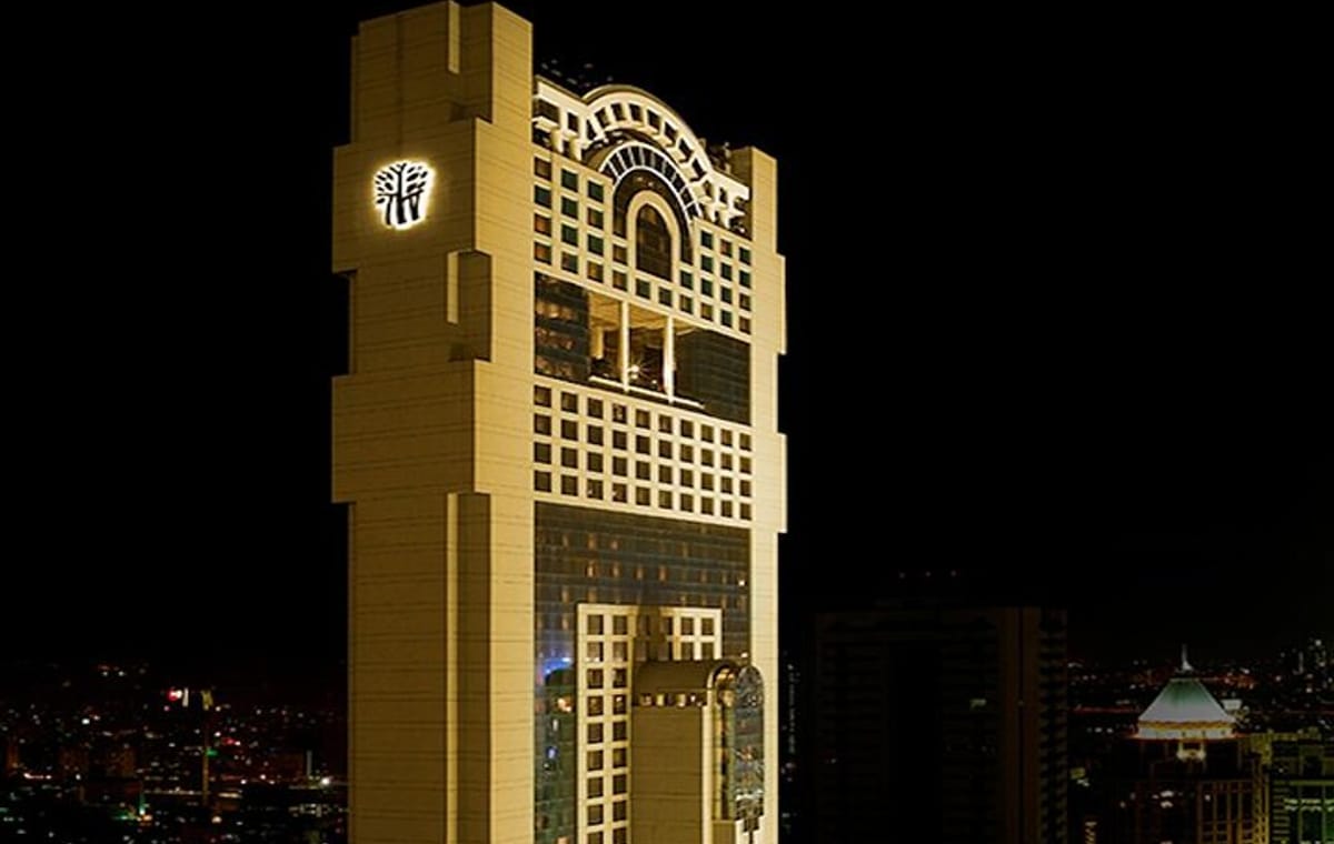 Fine Dining at Banyan Tree Bangkok