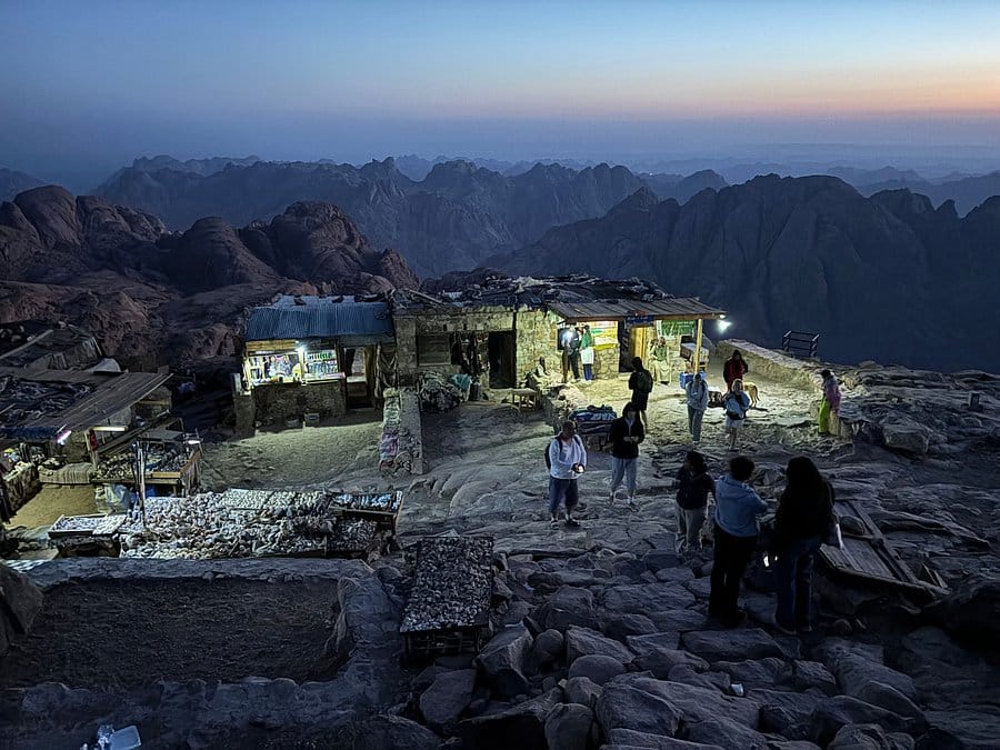 Luxor: Valley of Kings, Hatchepsut Temple ,Karnak & Luxor-DayTour