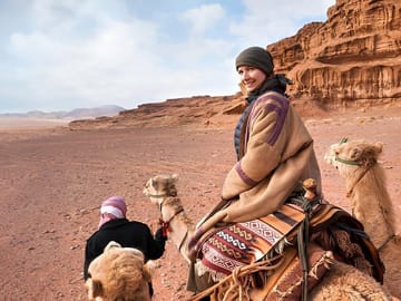 Premium 1 Hour Desert Camel Riding Adventure – Hurghada