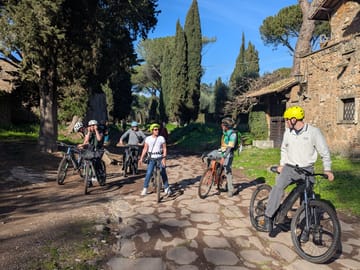 E-bike Tour of Appia Antica and Rome's Underground Sites