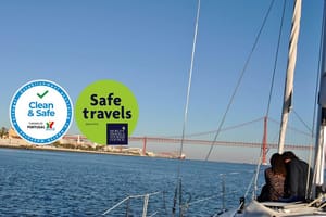 Lisbon Romantic Private 2h Sunset Cruise with sparkling wine
