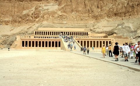 Private Full Day Cultural Tour of West Bank in Luxor