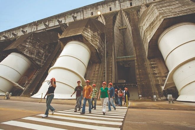Half-Day Private Itaipu Dam and Biological Refuge Tour 8