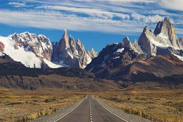 4-Day Chilean Patagonia Experience with Hotel, Tours & Meals
