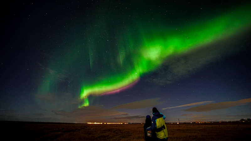 Strong Northern lights activities in Iceland 