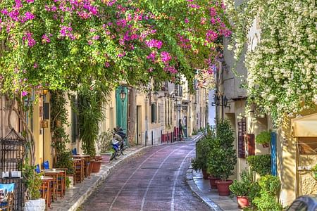 Shopping Extravaganza in Athens: Explore Plaka, The Mall & Designer Outlets