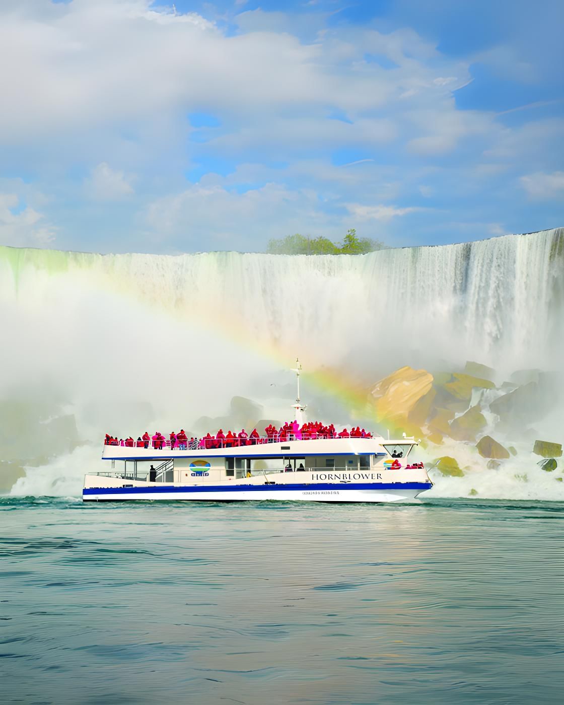 Niagara Falls Day Tour With Boat Cruise & Lunch from Toronto