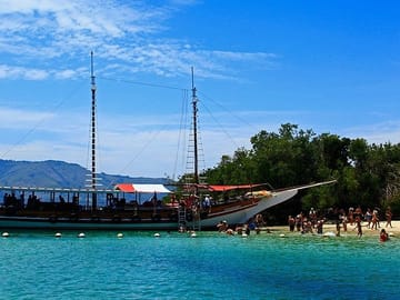 Rio de Janeiro Tour: Christ the Redeemer, Sugarloaf, Angra dos Reis