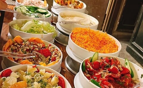 Dinner Cruise on the Nile with Live Entertainment in Cairo