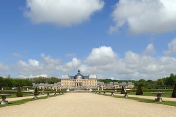 Private Day Trip to Vaux-le-Vicomte from Paris