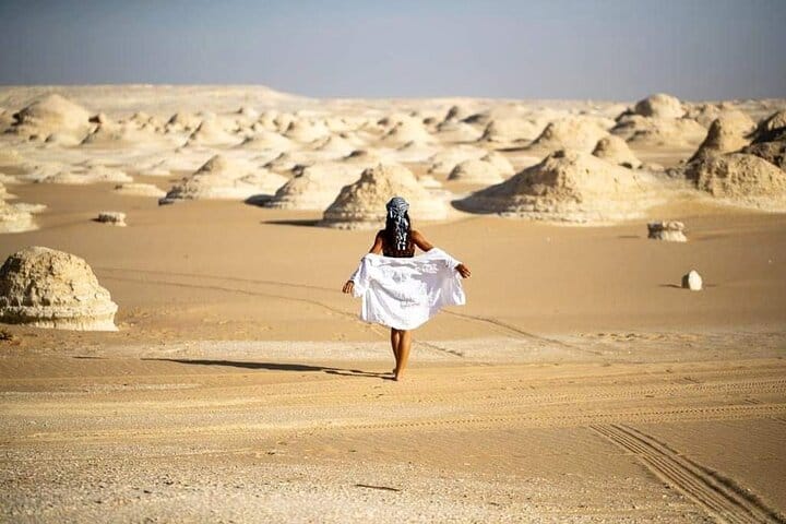 Private 3 Days Eco Bahariya Oasis Camping Tour