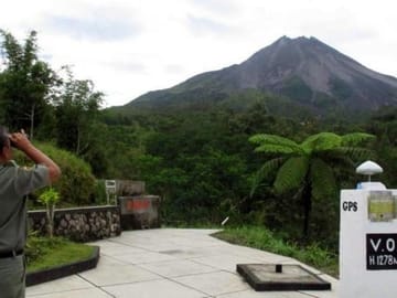 Lava Sunset Tour to Merapi Valcano by Jeep