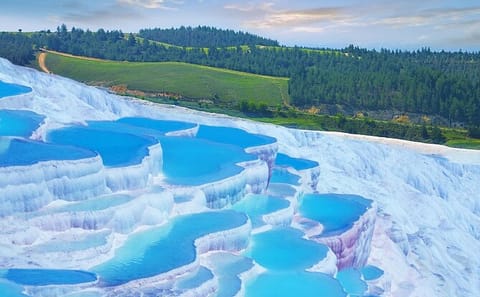 2-Day Ephesus and Pamukkale Tour from Kuşadası