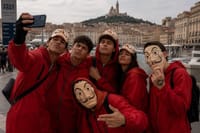 Escape Game Outdoor Theme Team Heist in Marseille 7