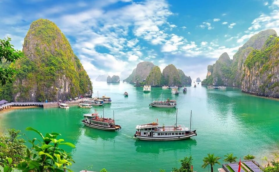 5-Days North Vietnam Package Tour: Hanoi, Halong Bay and Mai Chau