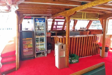 Relaxing Boat Tour with Lunch in Alanya, Türkiye