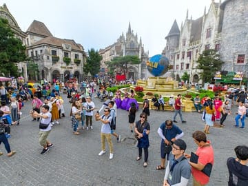 Ba Na Hills and Golden Bridge Tour from Chan May Port
