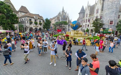 Ba Na Hills and Golden Bridge Tour from Chan May Port