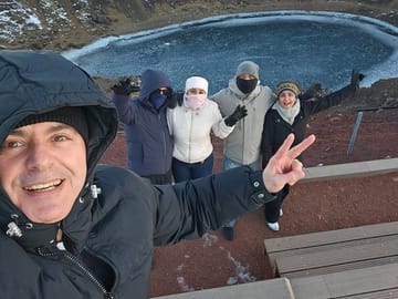 Small Group Golden Circle Tour of Geysir and Haukadalur