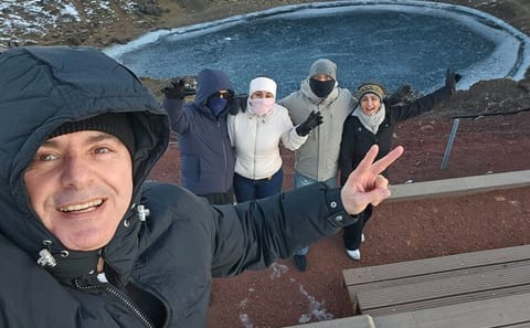 Small Group Golden Circle Tour of Geysir and Haukadalur