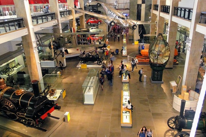 3-Hour Guided Tour of Science Museum in London 10