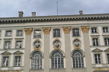 Guided Tour of Castle Nymphenburg in Munich