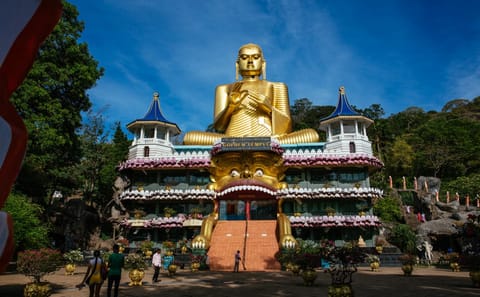 Three-Day Adventure and Cultural Tour from Colombo