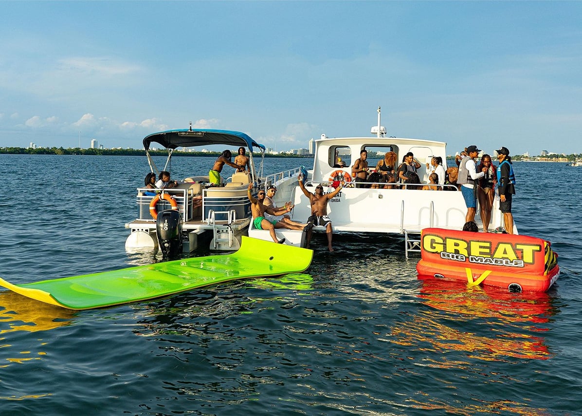 hip hop party boat miami